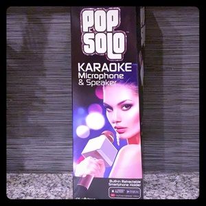 Pop solo karaoke microphone/speaker
